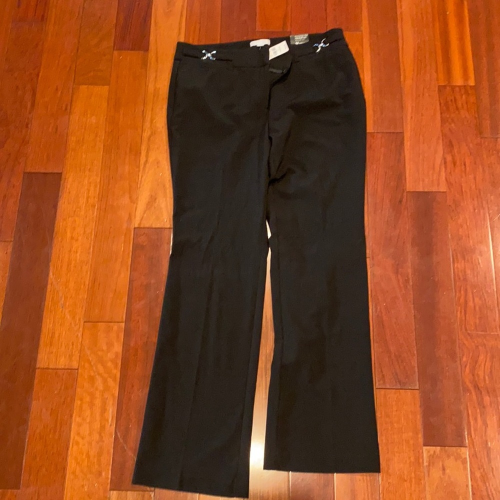 NY&co black slacks